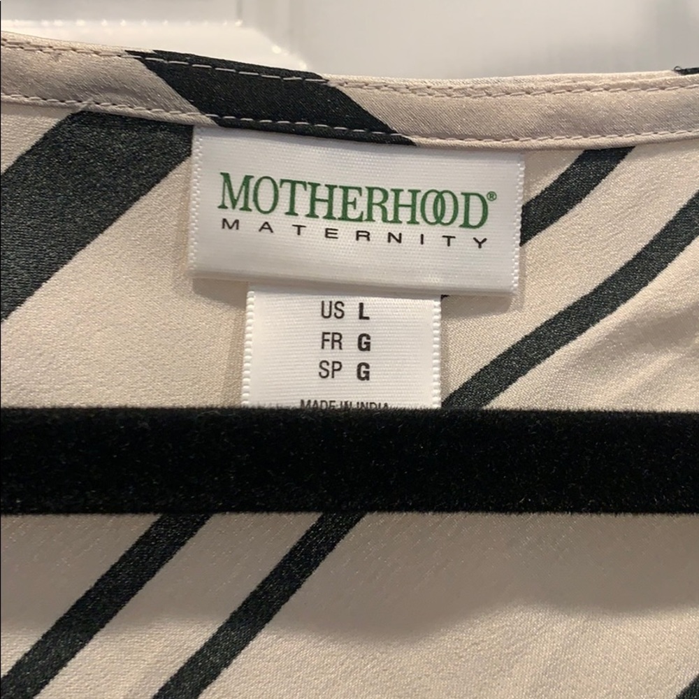 💙💖HP🍼Maternity Motherhood dress worn once. Add a black cardigan for cool days - Picture 4 of 6